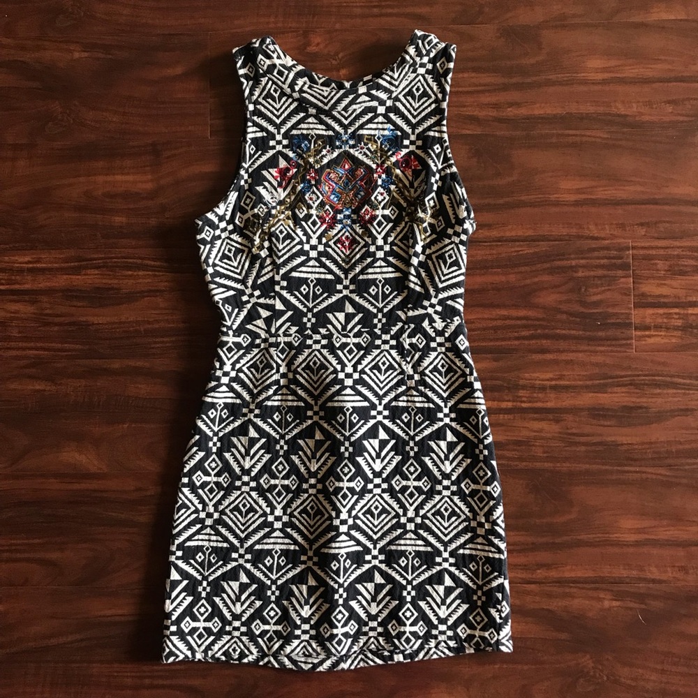 Embroidered print canvas dress